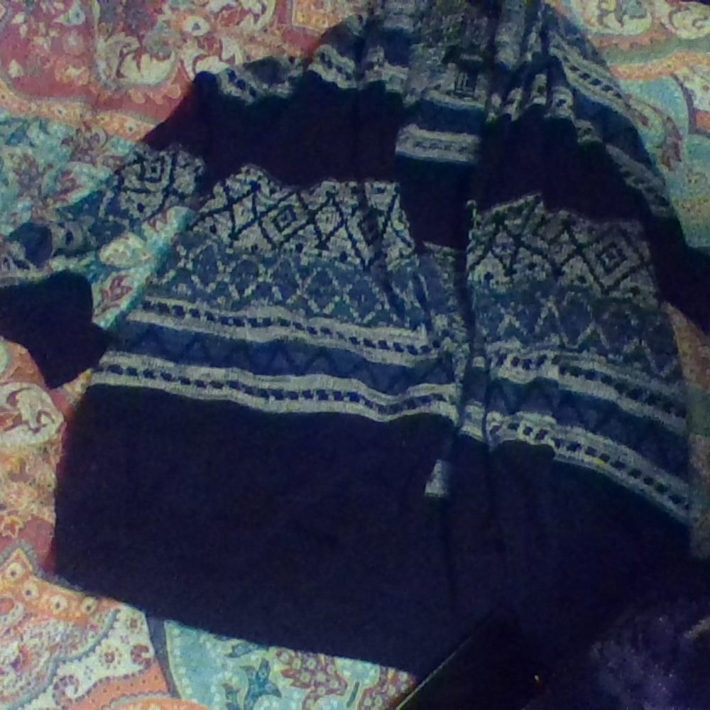Forever 21 Sweater